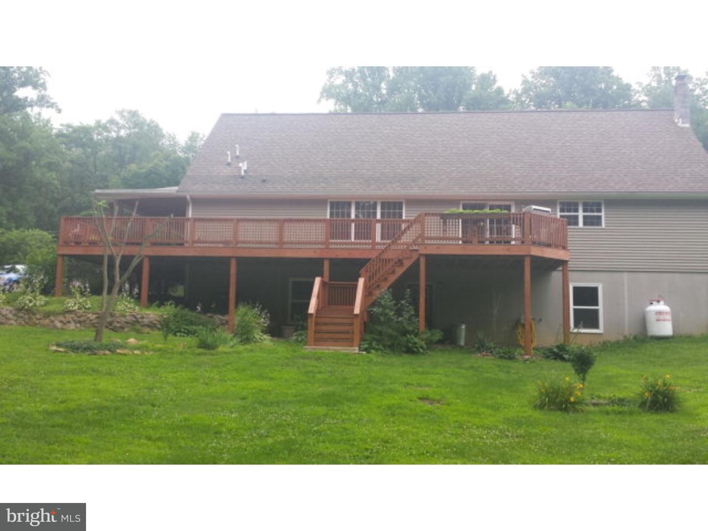 155 Mexico Road Pine Grove, PA 17963 - Photo 5 of 25 Deck