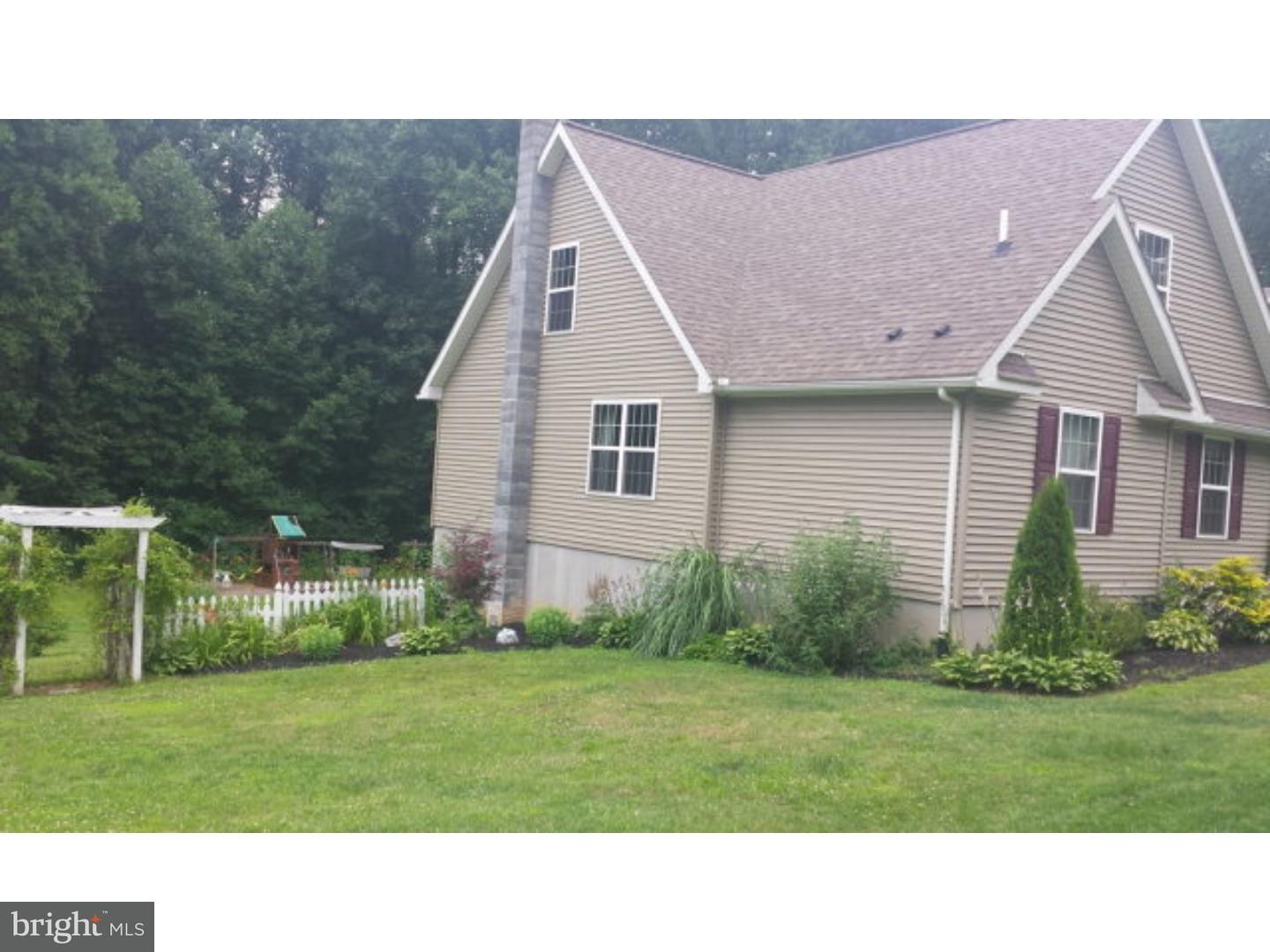 155 Mexico Road Pine Grove, PA 17963 - Photo 9 of 25 View