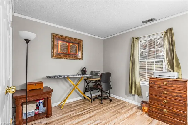 $285,000 | 1320 Pebblebrook Road, Winston-Salem, NC 27105