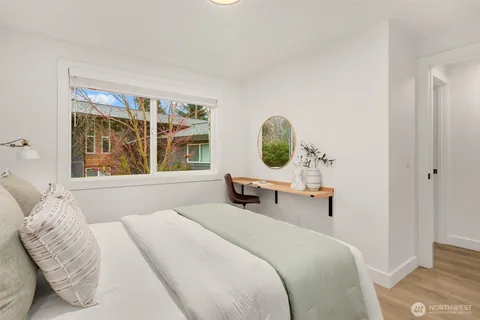 $1,699,998 | 1513 3rd Place, Kirkland, WA 98033