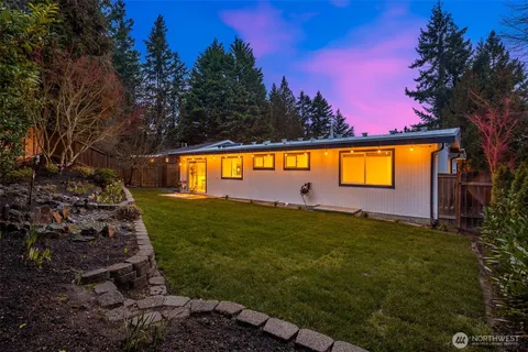 $1,699,998 | 1513 3rd Place, Kirkland, WA 98033