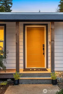 $1,699,998 | 1513 3rd Place, Kirkland, WA 98033