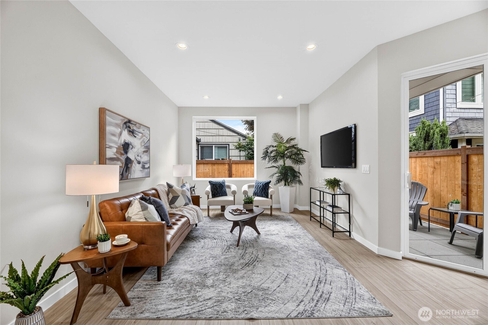 5039 41st Avenue Southwest, Unit 1 Seattle, WA 98136 - Photo 9 of 36