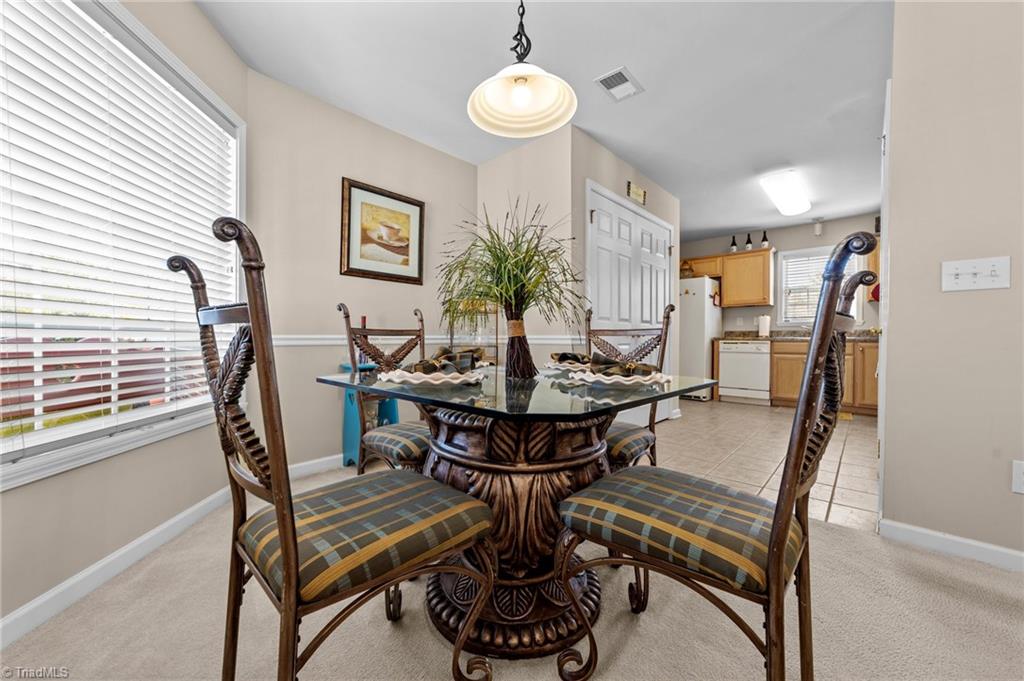 702 Chas Court High Point, NC 27265 - Photo 11 of 40 Gallery Image 11