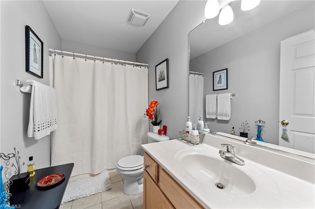 702 Chas Court High Point, NC 27265 - Photo 19 of 40 Gallery Image 19