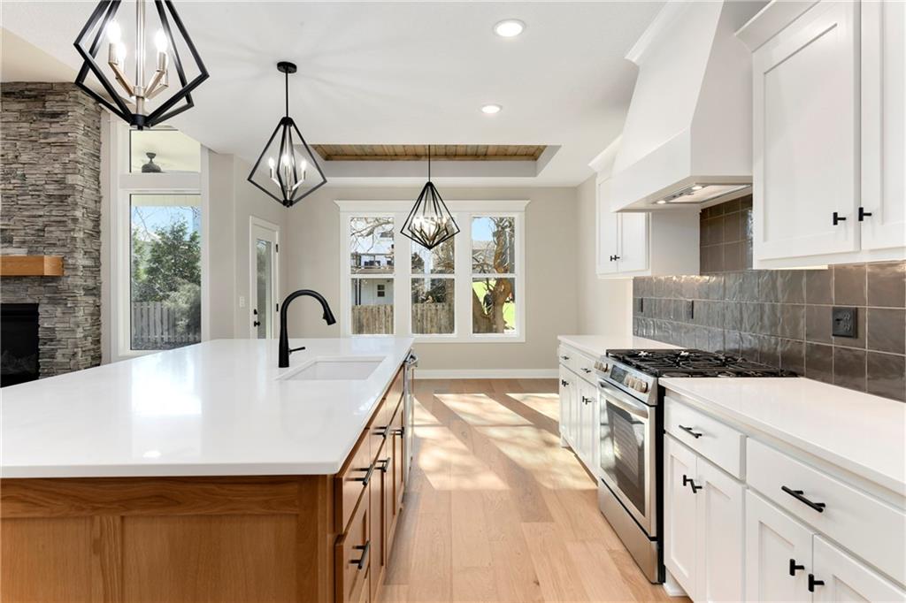 3940 Southwest Flintrock Drive Lee's Summit, MO 64082 - Photo 19 of 46