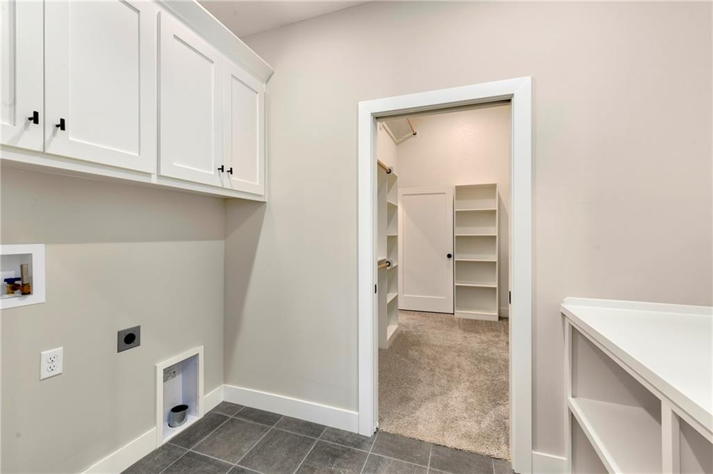 3940 Southwest Flintrock Drive Lee's Summit, MO 64082 - Photo 23 of 45