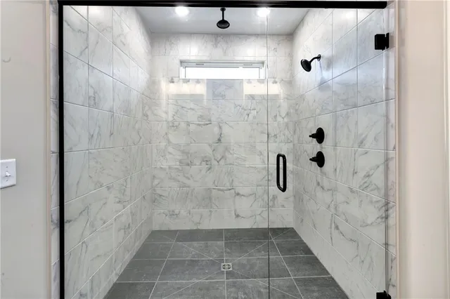 $699,900 | 3940 Southwest Flintrock Drive, Lee's Summit, MO 64082