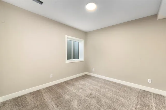 $699,900 | 3940 Southwest Flintrock Drive, Lee's Summit, MO 64082