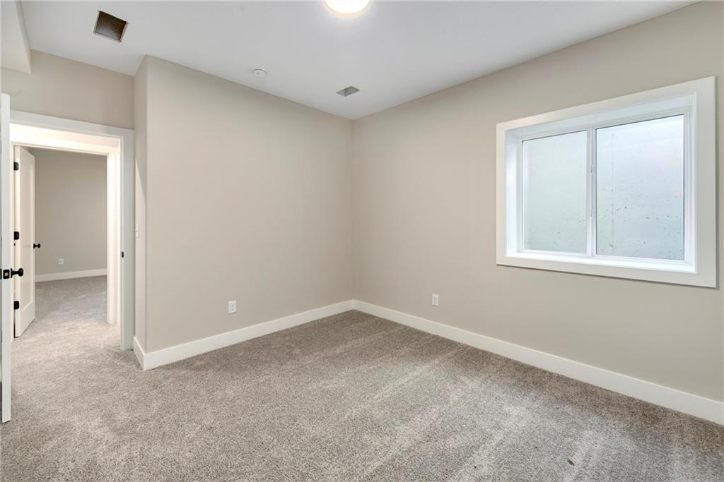 3940 Southwest Flintrock Drive Lee's Summit, MO 64082 - Photo 41 of 46