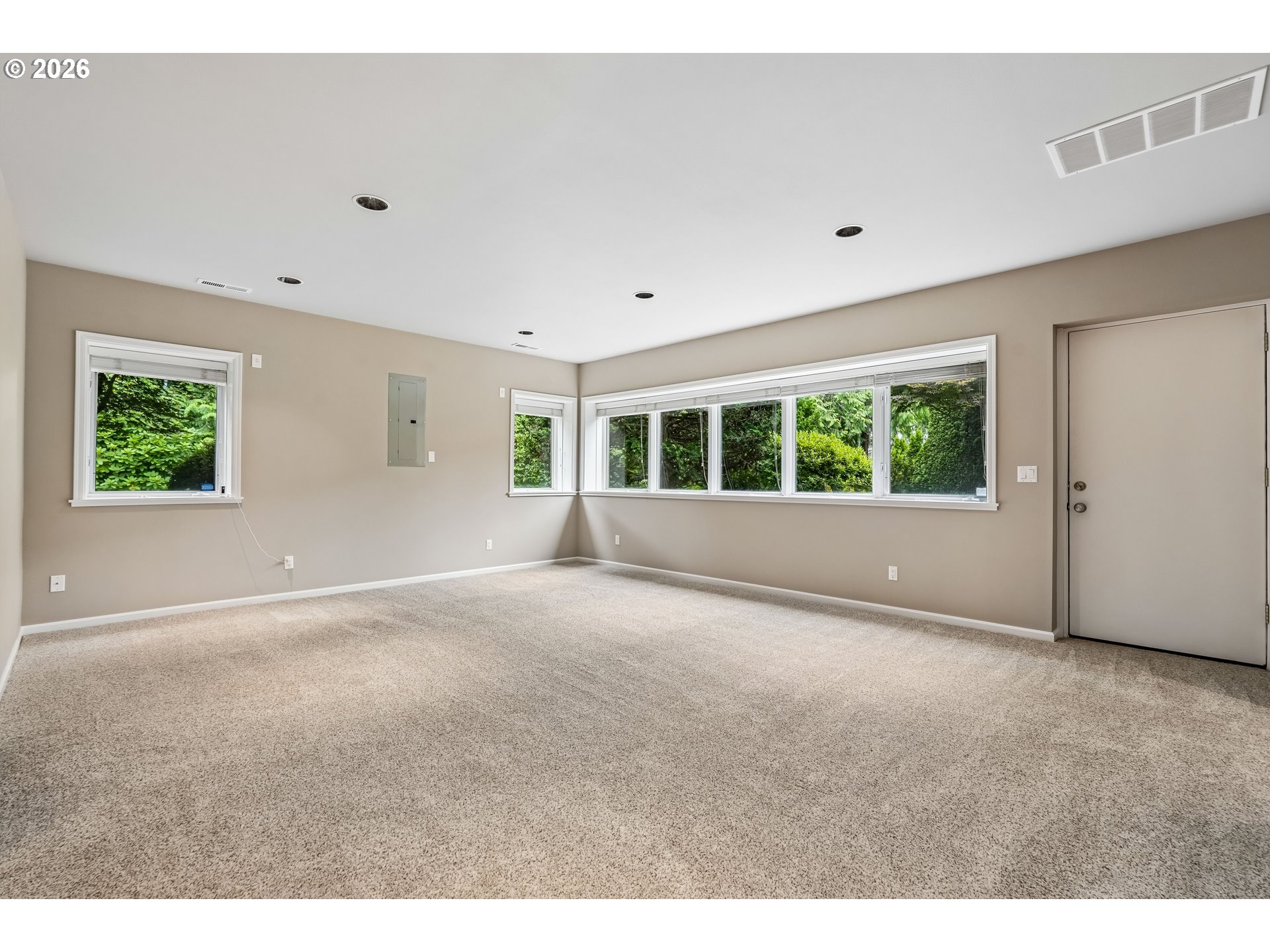 7883 Southwest Linden Road Portland, OR 97225 - Photo 27 of 45
