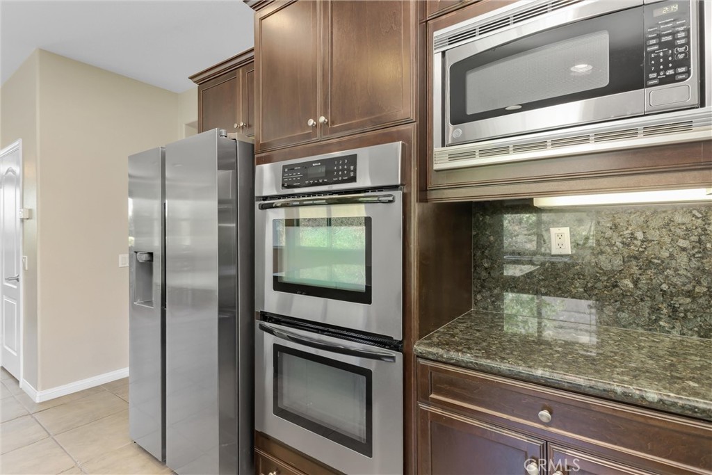 33369 Gold Mountain Road Yucaipa, CA 92399 - Photo 17 of 65