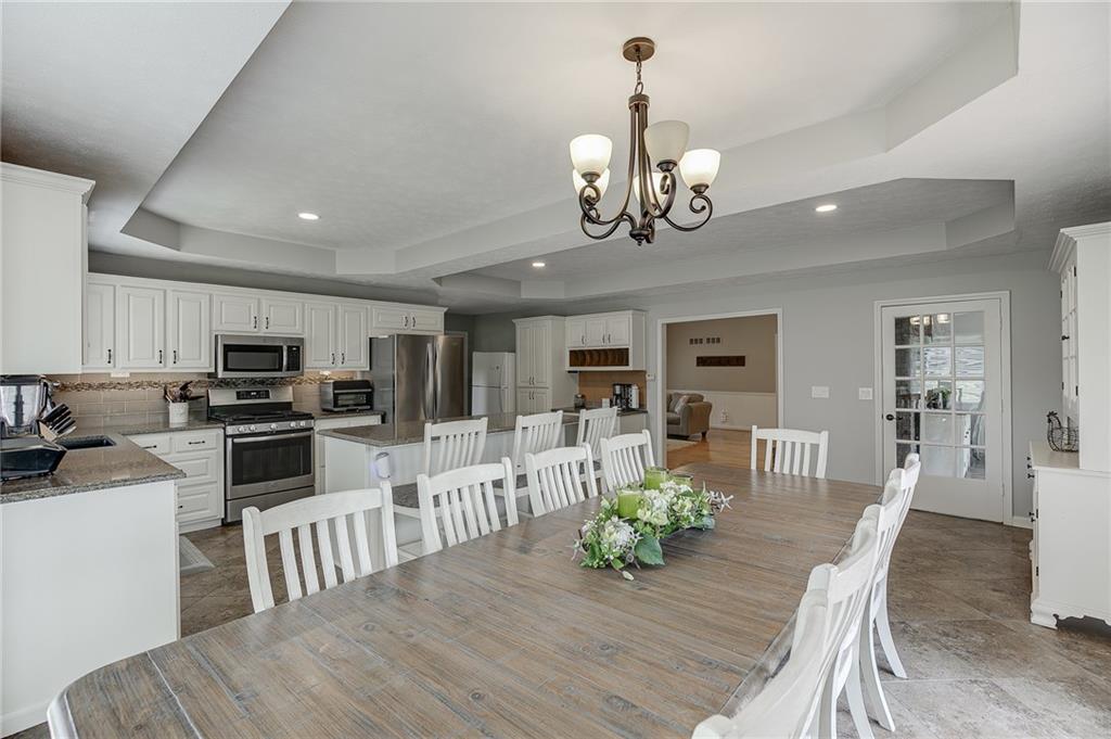 3803 Carter Road Buford, GA 30518 - Photo 15 of 58