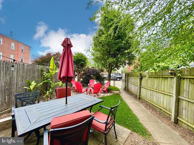 1933 4th Street Northwest Washington, DC 20001 - Photo 14 of 28