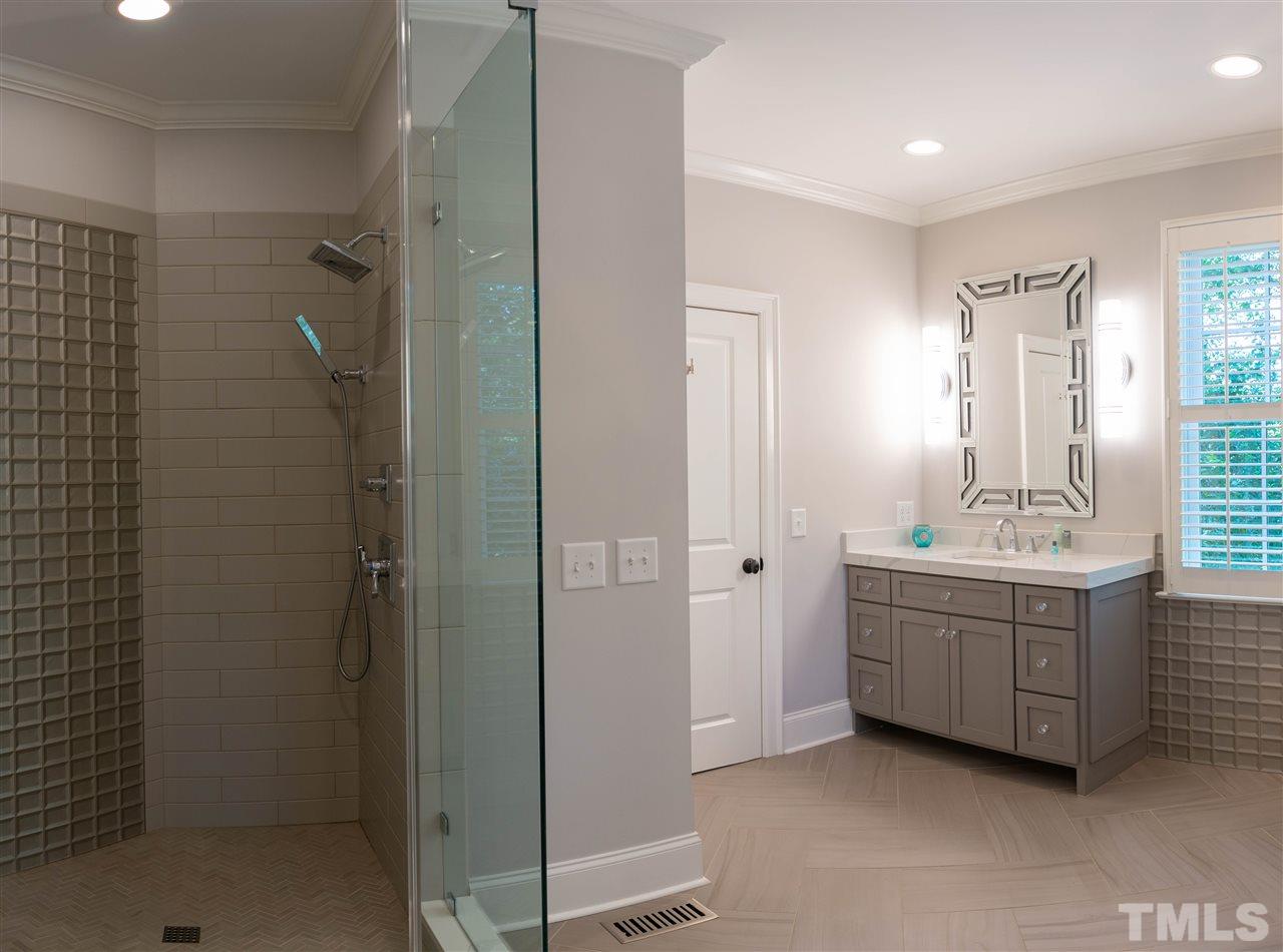 3537 Cambridge Road Durham, NC 27707 - Photo 12 of 23 Gallery Image 12