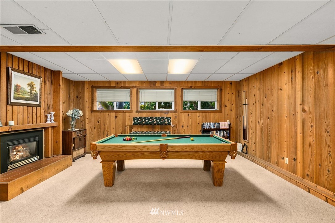 10728 Northeast 196th Street Bothell, WA 98011 - Photo 25 of 40 Gallery Image 25