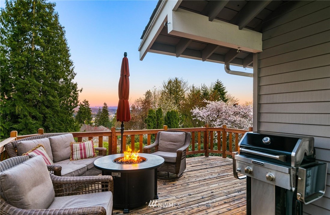 10728 Northeast 196th Street Bothell, WA 98011 - Photo 31 of 40 Gallery Image 31