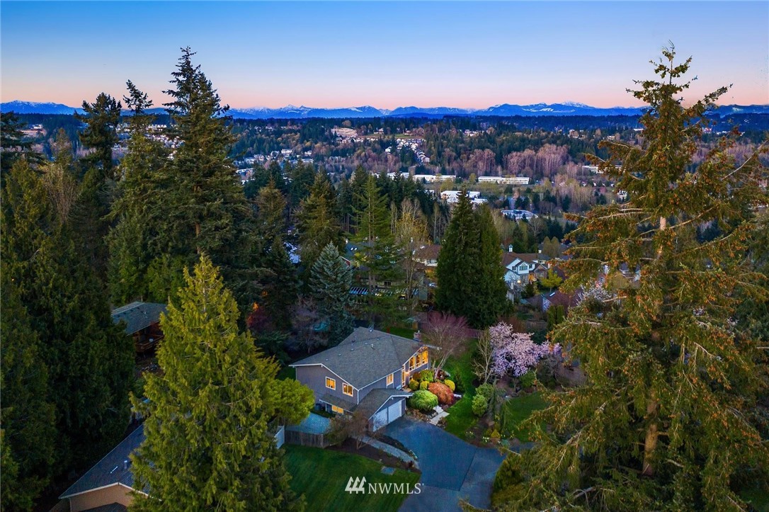10728 Northeast 196th Street Bothell, WA 98011 - Photo 38 of 40 Gallery Image 38