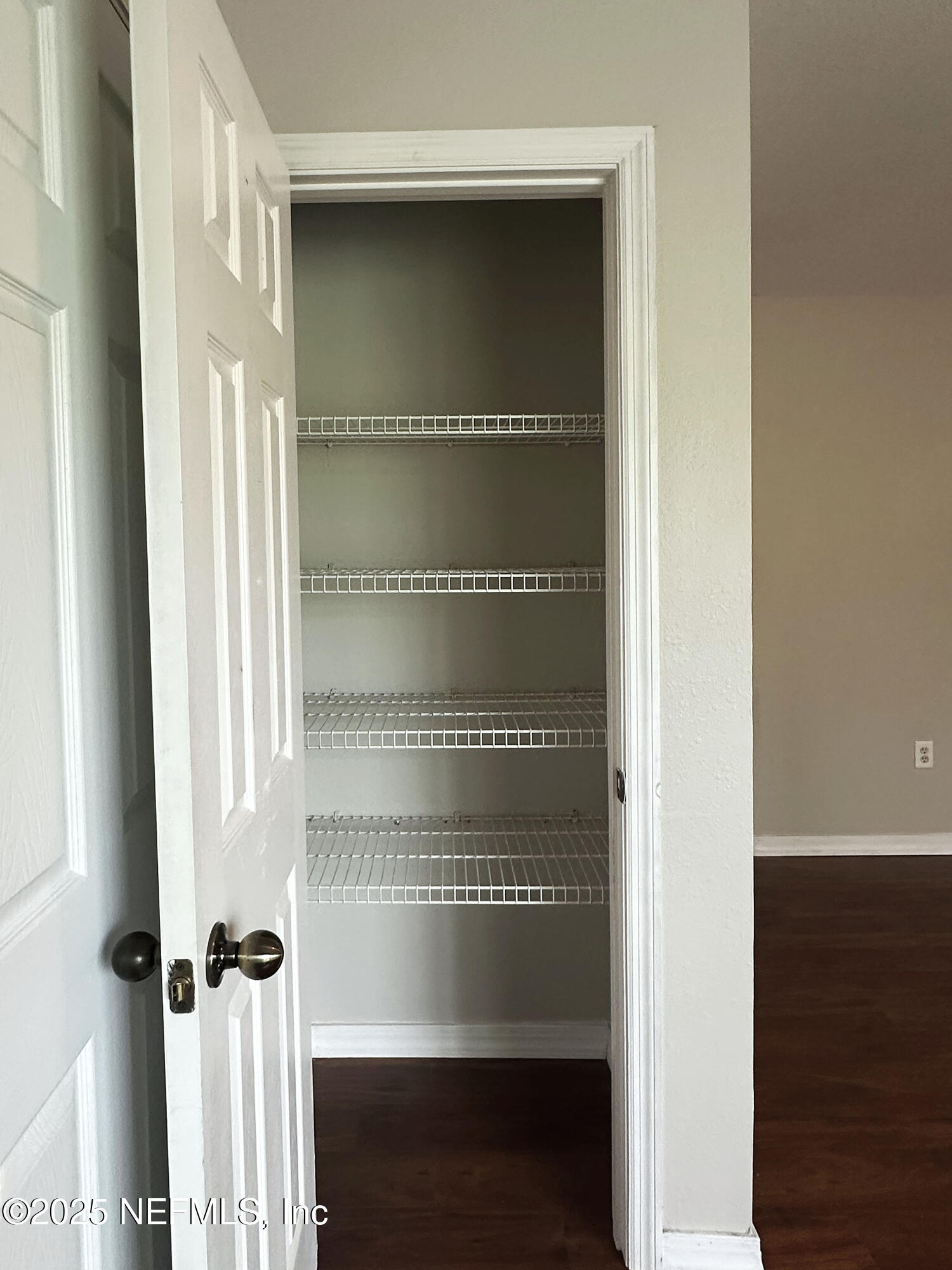 7800 Point Meadows Drive, Unit 631 Jacksonville, FL 32256 - Photo 17 of 26 a view of a bathroom with a door