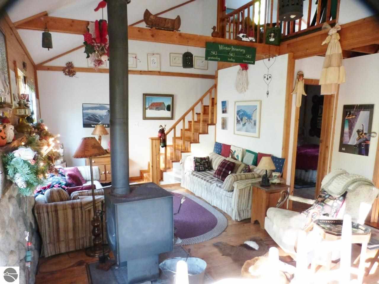 15721 Dzuibanek Road Thompsonville, MI 49683 - Photo 12 of 56 1776888-11.JPG
