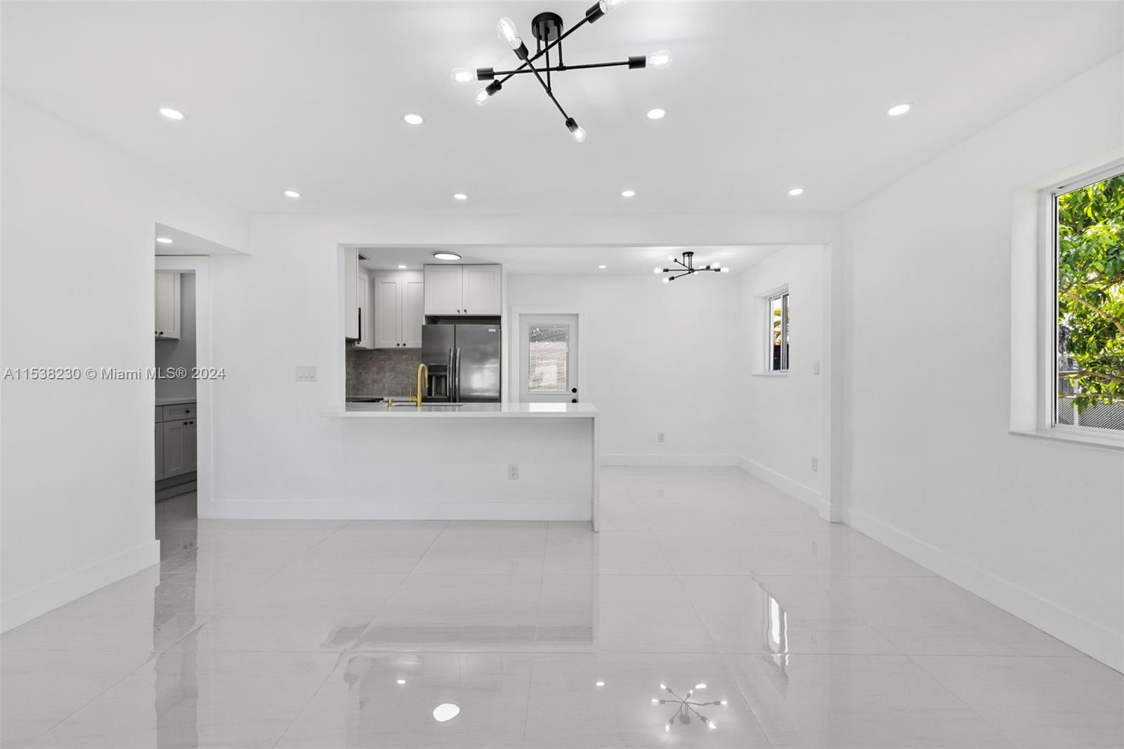 10860 Southwest 40th Ter