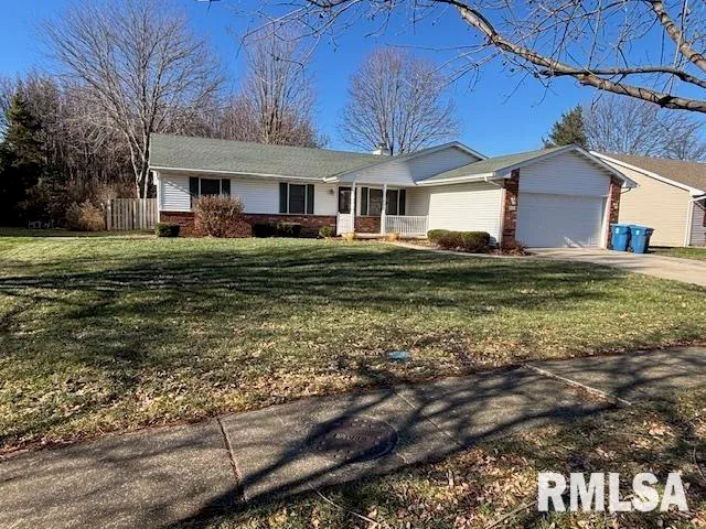 $224,900 | 217 North Pittsburg Landing, Springfield, IL 62711
