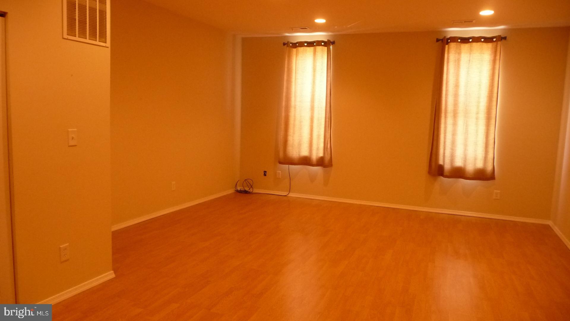 1213 Ridge Avenue Philadelphia, PA 19123 - Photo 2 of 9 Gallery Image 2