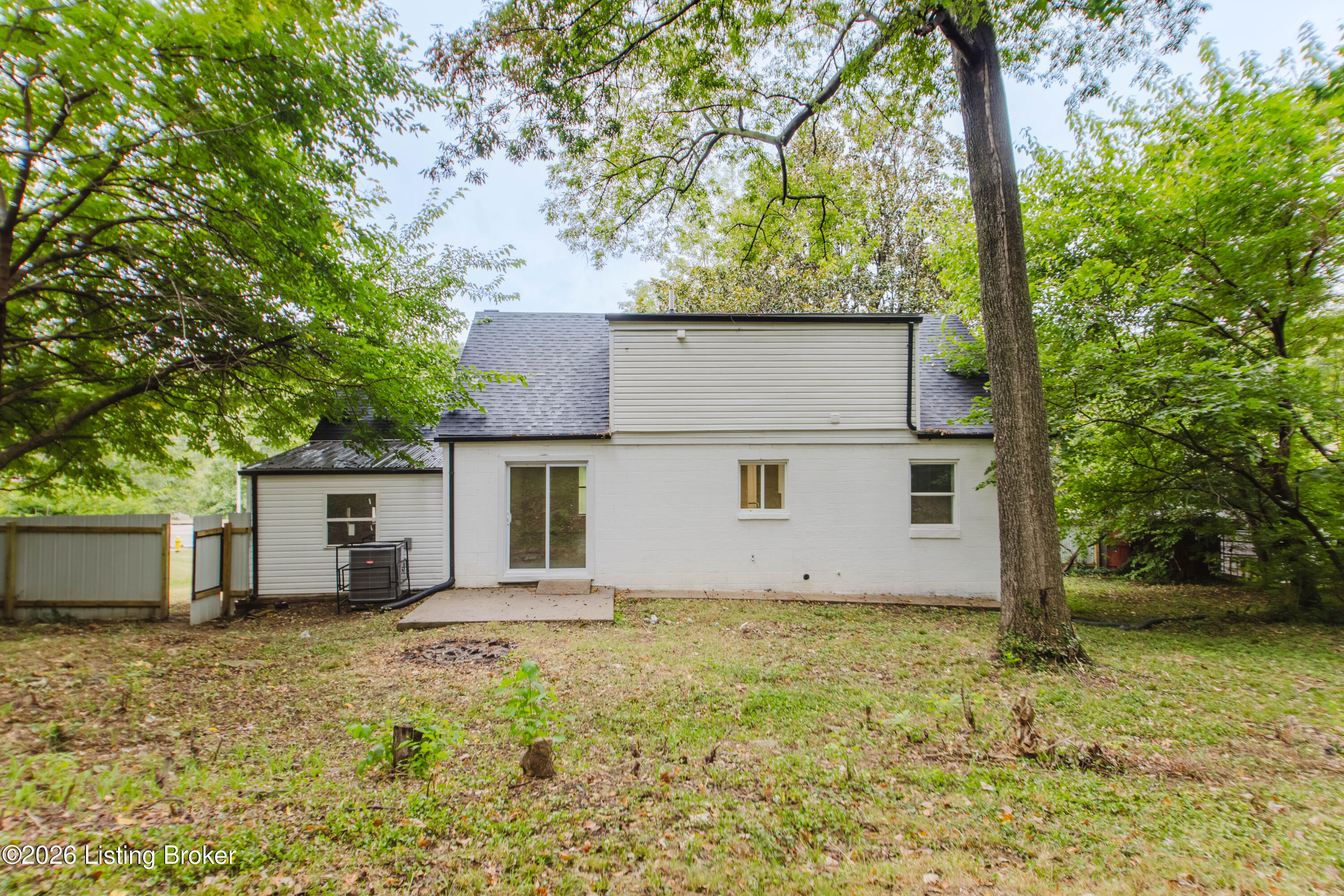 5319 New Cut Road Louisville, KY 40214 - Photo 38 of 38 5319 New Cut Rd - HAGAN MEDIA-39
