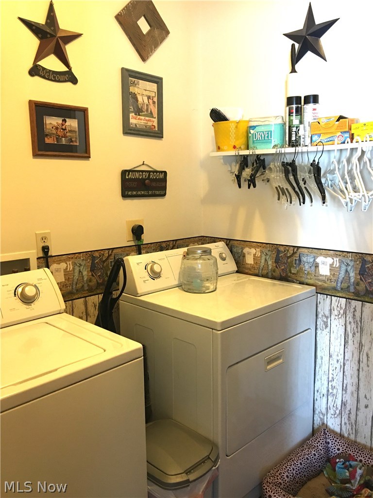 3441 Greenwich Road Wadsworth, OH 44281 - Photo 20 of 35 First floor laundry room