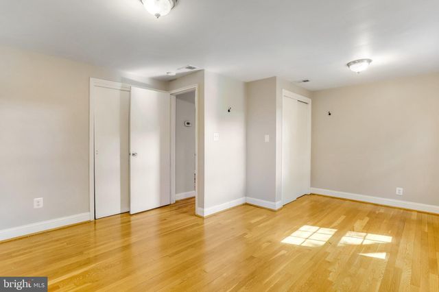 $699,999 | 3021 Mosby Street, Alexandria, VA 22305