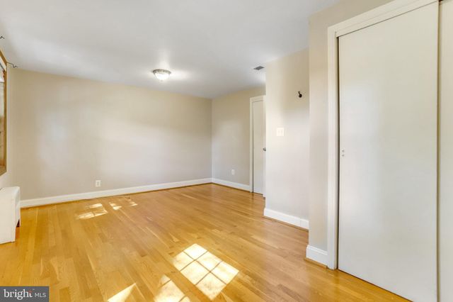 $699,999 | 3021 Mosby Street, Alexandria, VA 22305