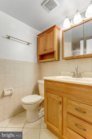 $699,999 | 3021 Mosby Street, Alexandria, VA 22305