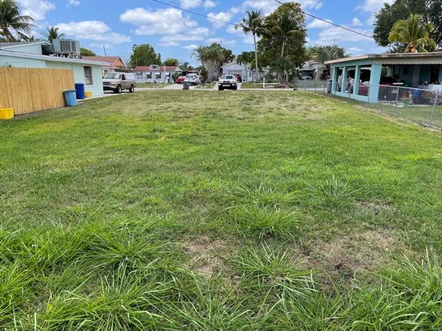 1186 Sunrise Road West Palm Beach, FL 33406 - Photo 1 of 4 1186