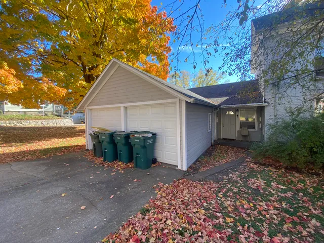 a house view with a outdoor space