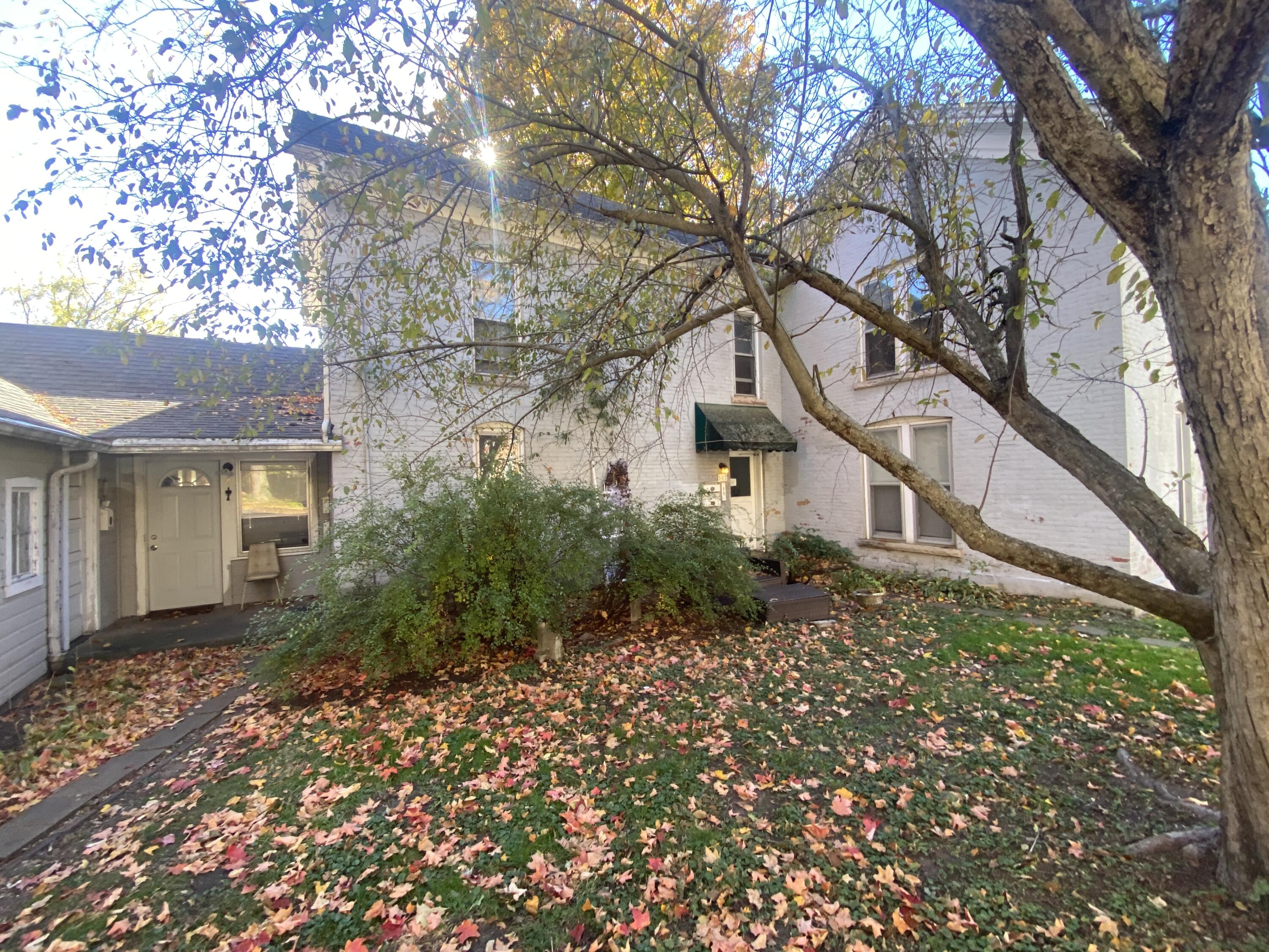 502 Monroe Street Valparaiso, IN 46383 - Photo 3 of 102 3000x2250