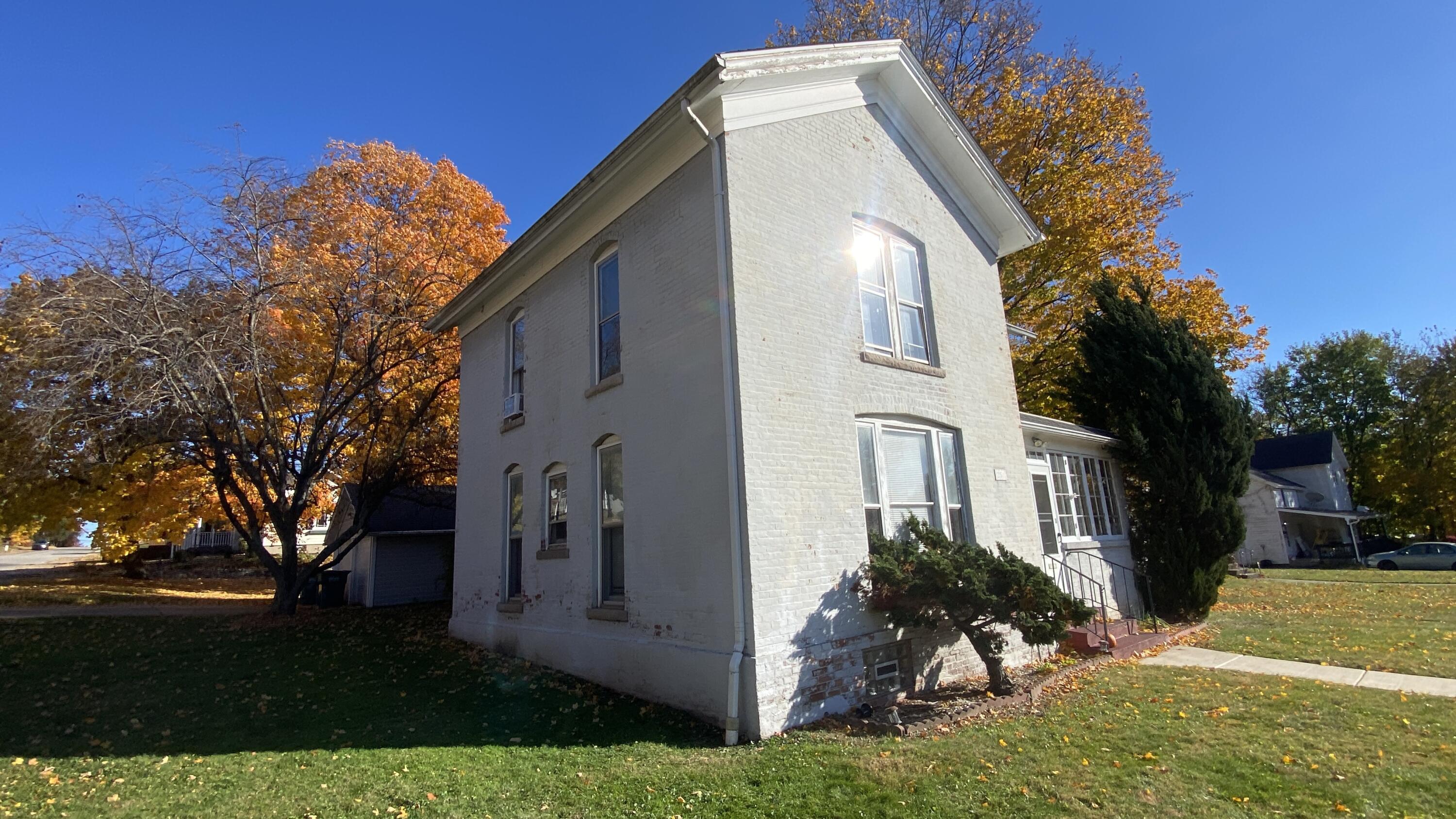 502 Monroe Street Valparaiso, IN 46383 - Photo 41 of 102 3000x1687