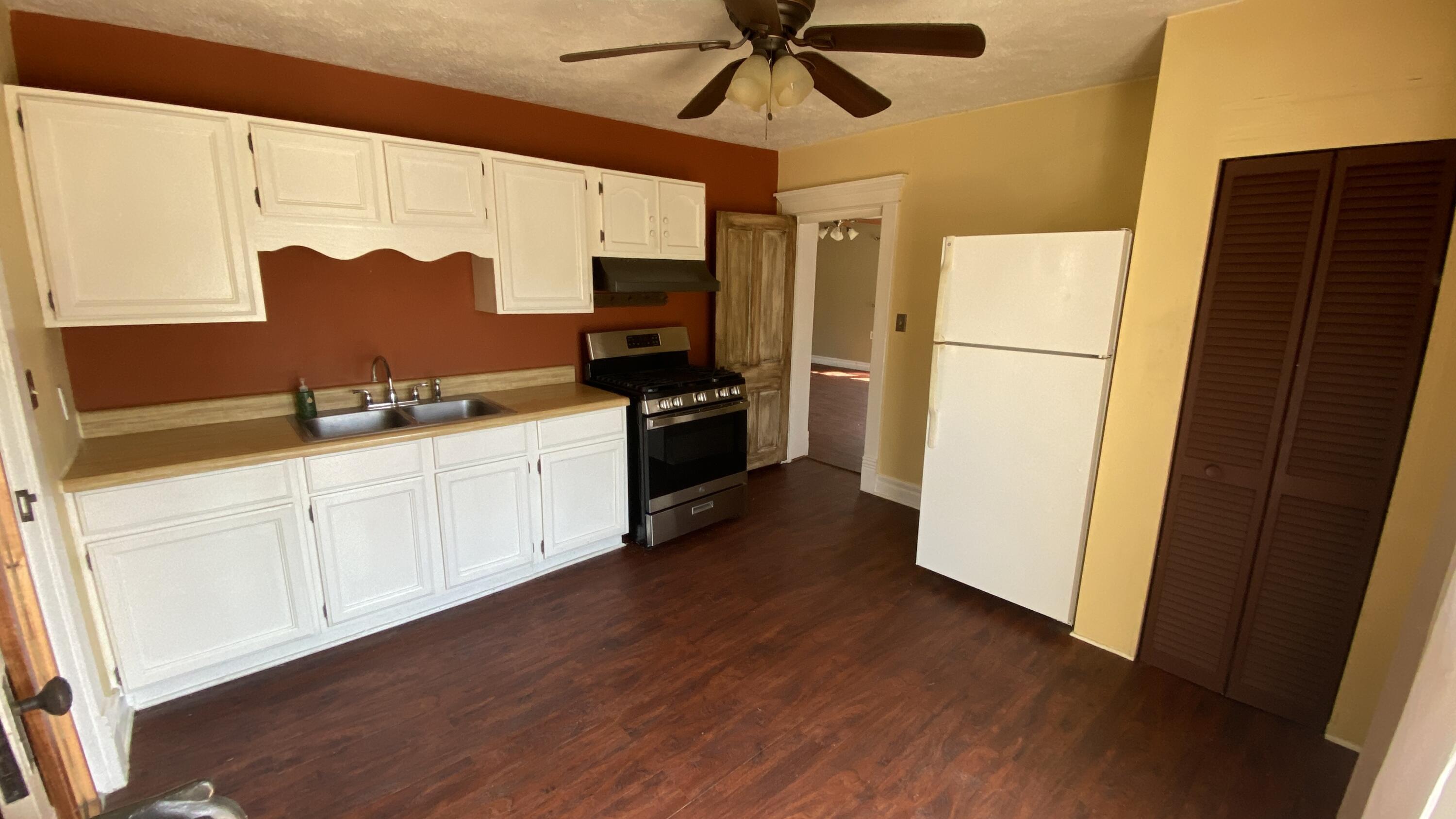 502 Monroe Street Valparaiso, IN 46383 - Photo 88 of 102 3000x1687