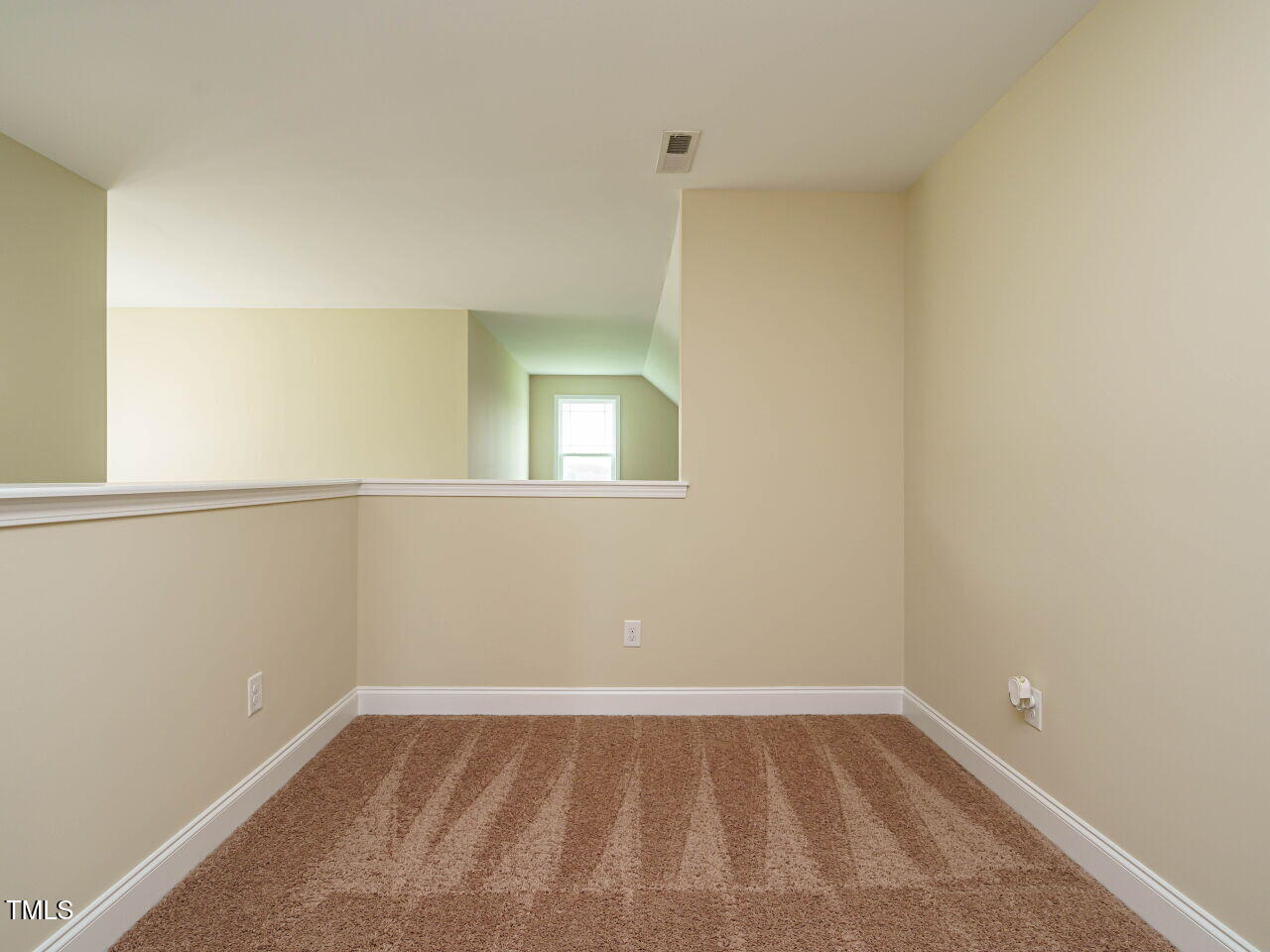 5400 Falconton Lane Raleigh, NC 27610 - Photo 27 of 38 027-1280x960-loft