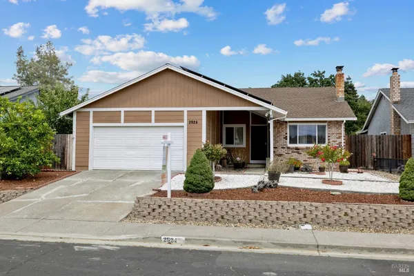 $599,990 | 2924 Redwood Drive, Fairfield, CA 94533