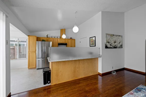 $599,990 | 2924 Redwood Drive, Fairfield, CA 94533