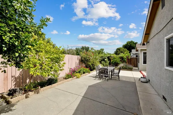 $599,990 | 2924 Redwood Drive, Fairfield, CA 94533