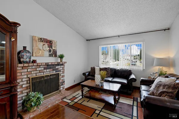 $599,990 | 2924 Redwood Drive, Fairfield, CA 94533