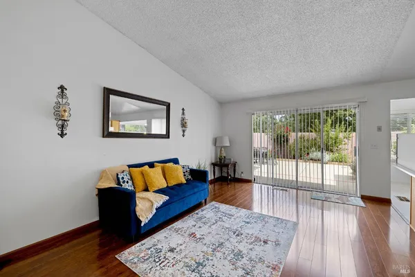 $599,990 | 2924 Redwood Drive, Fairfield, CA 94533