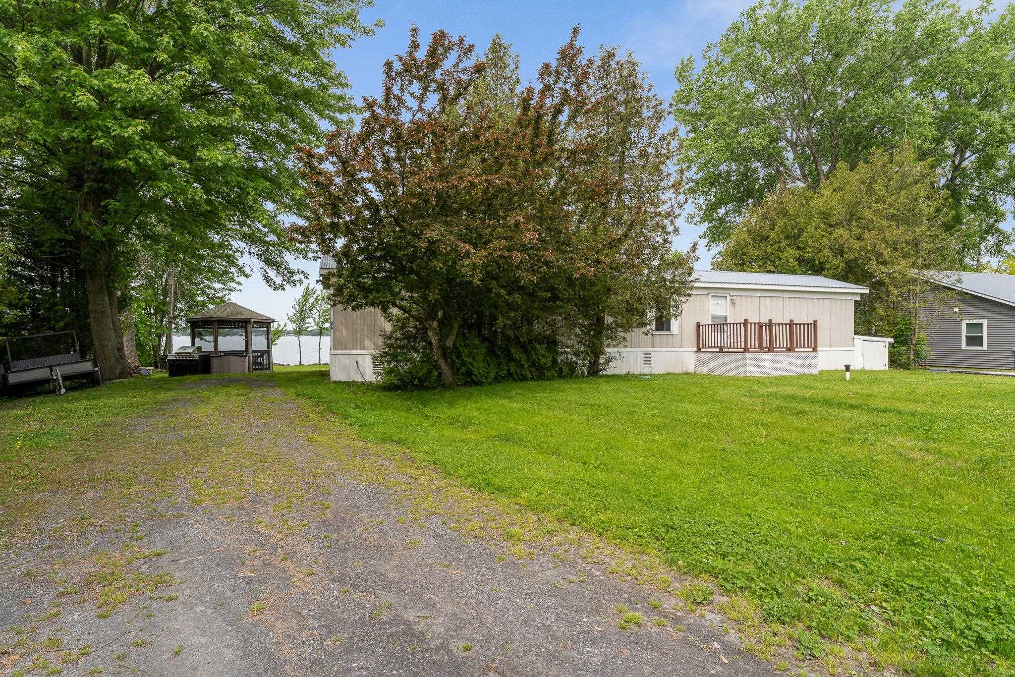 279 Hunter Road North Alburgh, VT 05440 - Photo 6 of 49