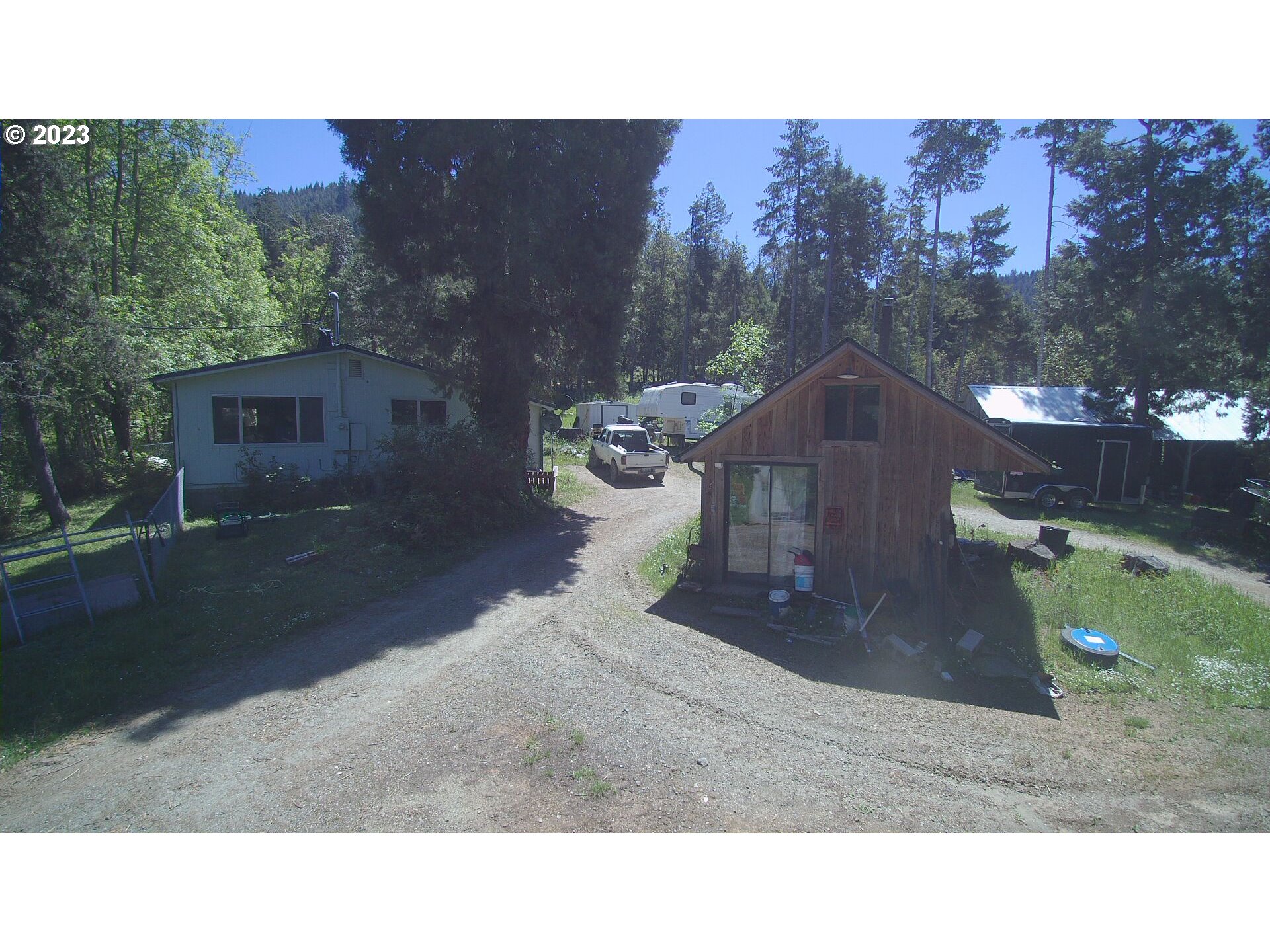1151 Eakin Road Azalea, OR 97410 - Photo 25 of 42 Gallery Image 25