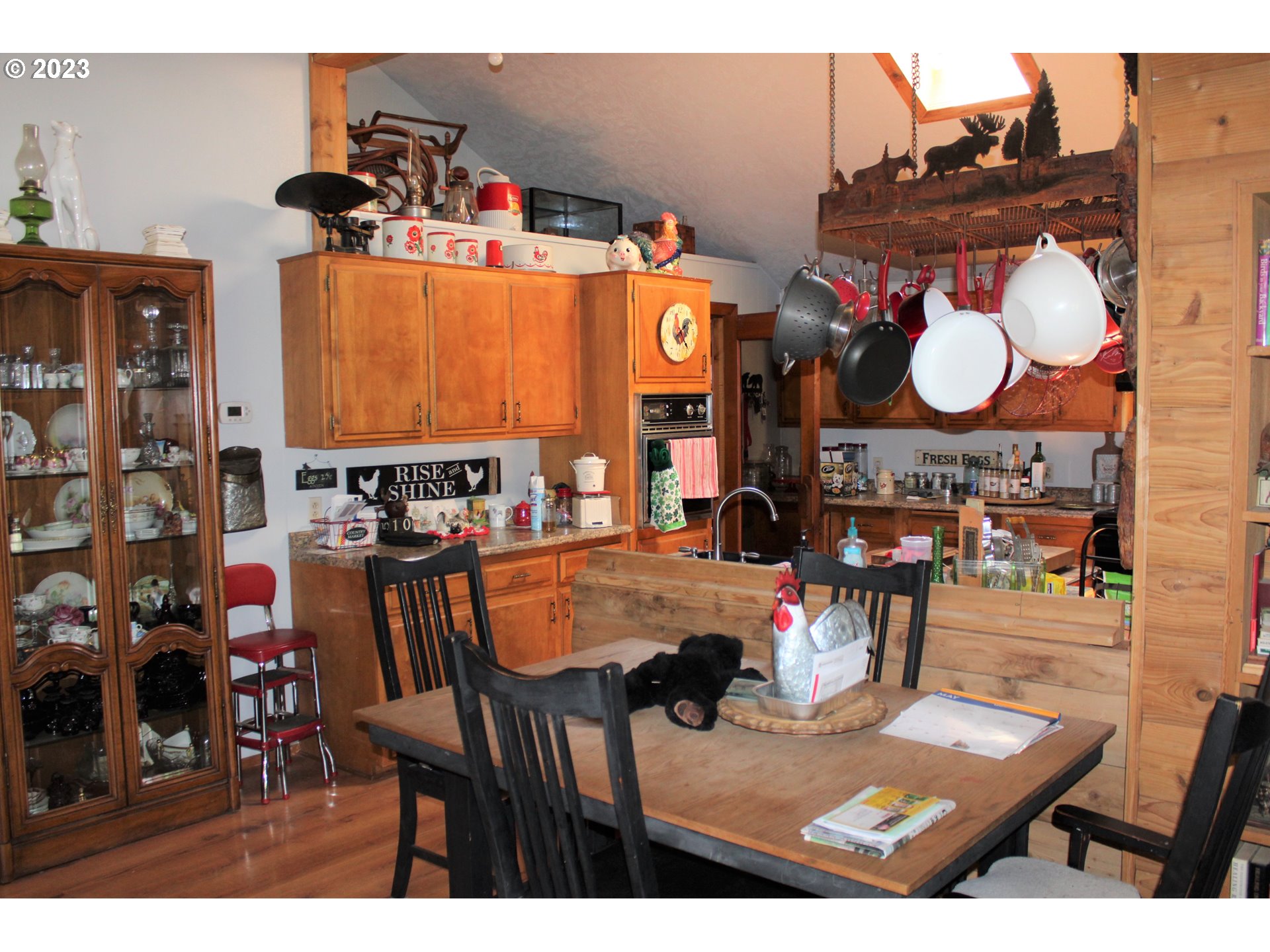 1151 Eakin Road Azalea, OR 97410 - Photo 6 of 42 Gallery Image 6