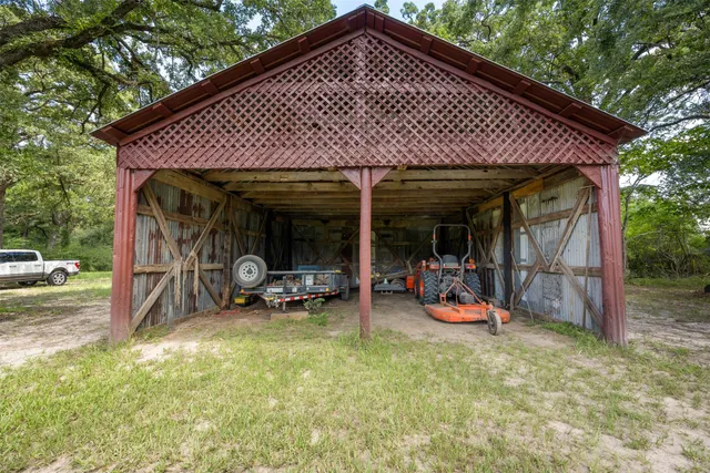 $574,900 | 729 County Road 4040, Crockett, TX 75835