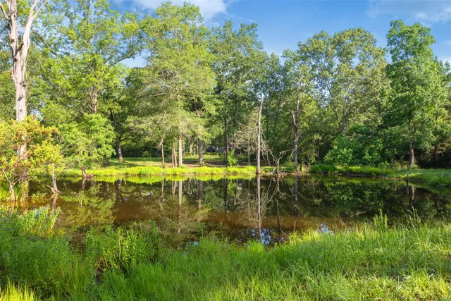 $574,900 | 729 County Road 4040, Crockett, TX 75835