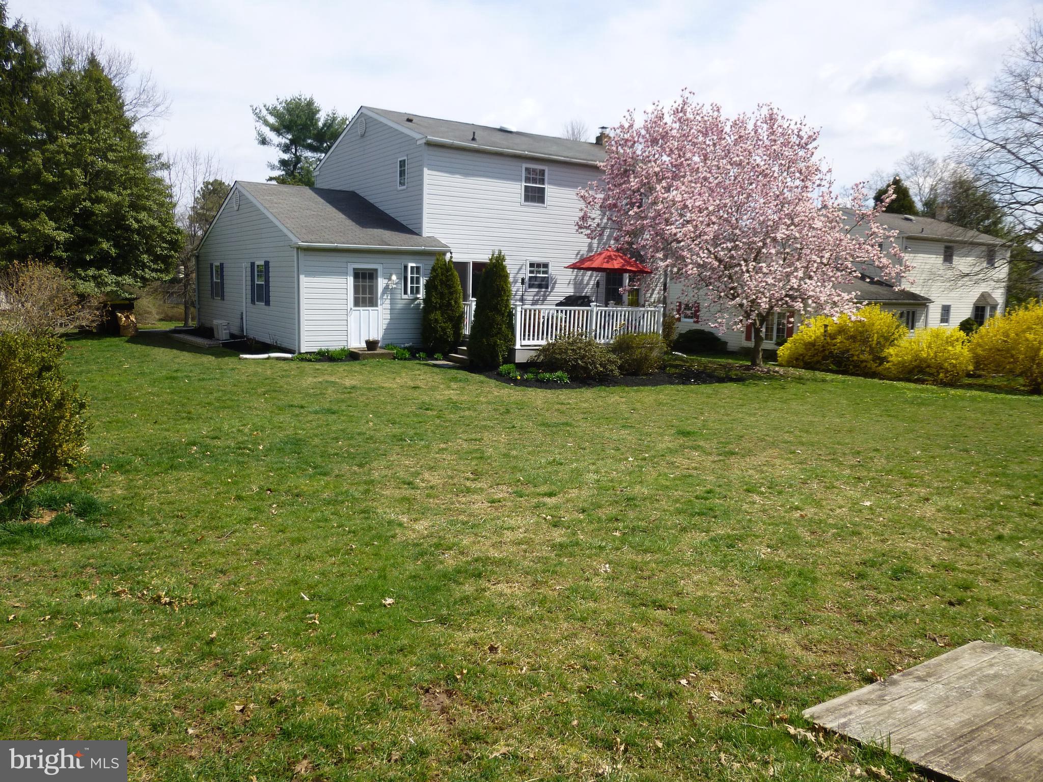 109 Crestview Road Hatboro, PA 19040 - Photo 2 of 35 Backyard - lots of open space to play ballgame