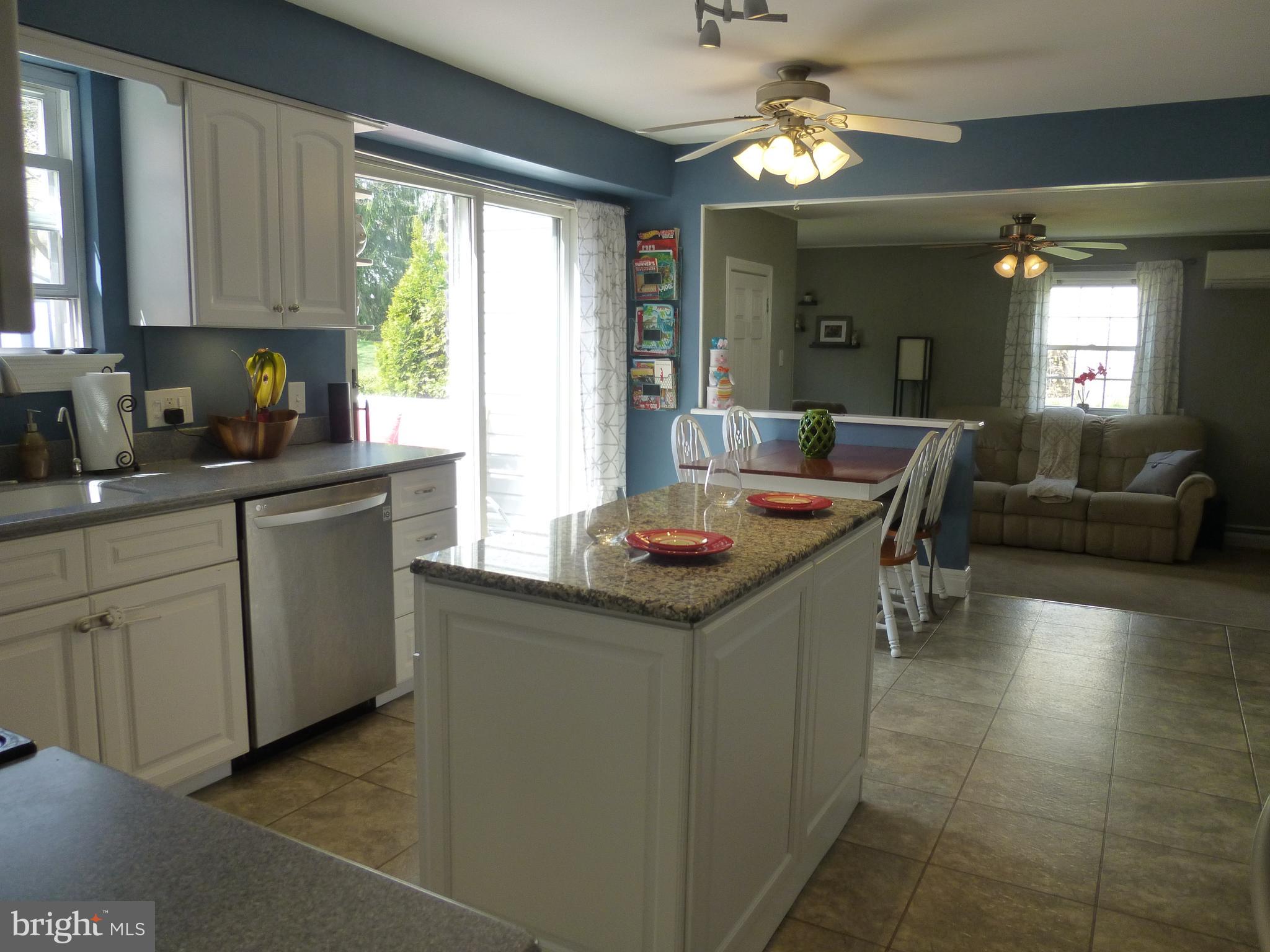 109 Crestview Road Hatboro, PA 19040 - Photo 18 of 35 Kitchen - Slider to Outside, Open to Family Room